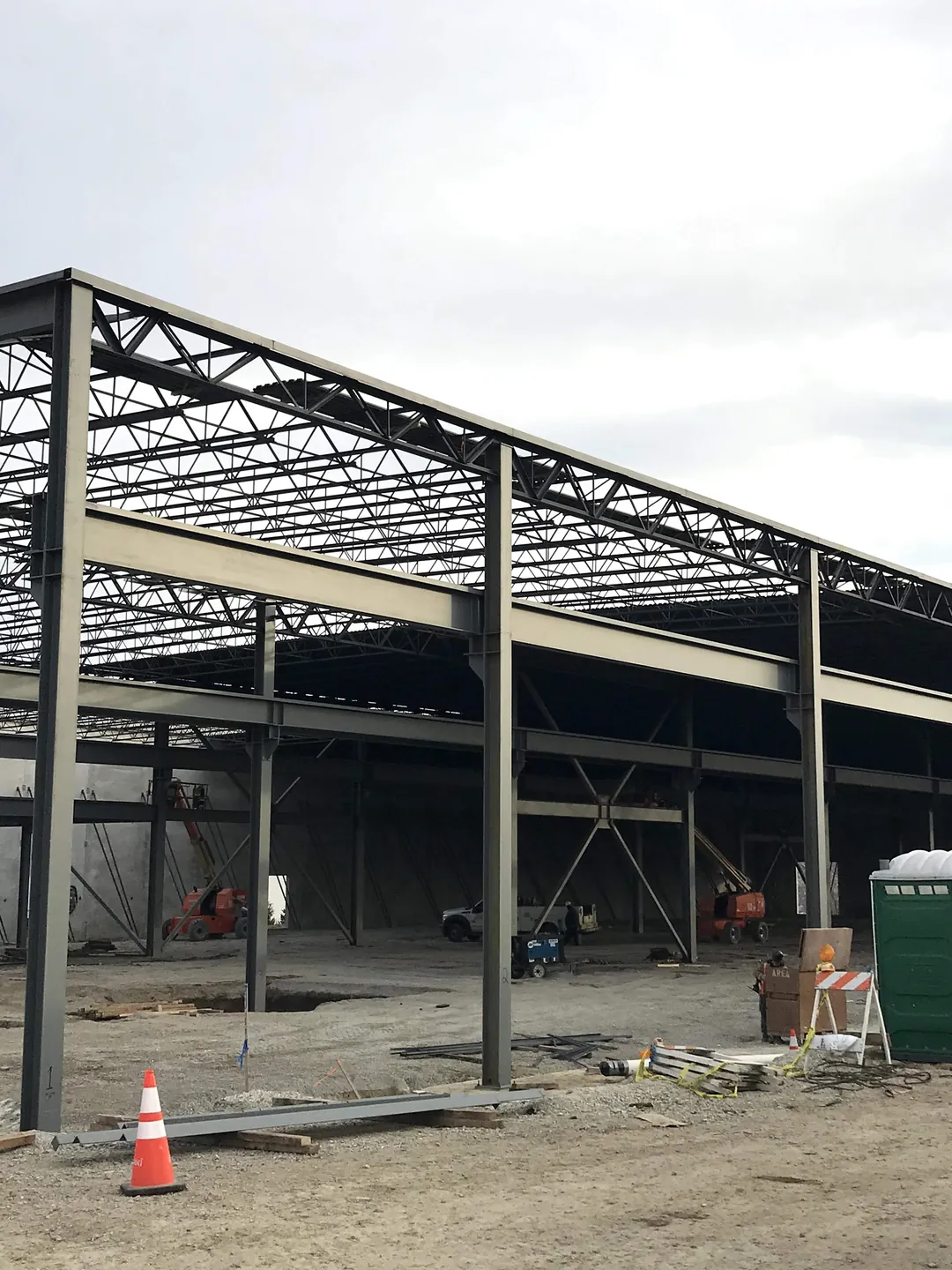 Bulldog Cartage: columns, joist girders and roof joists along the open side