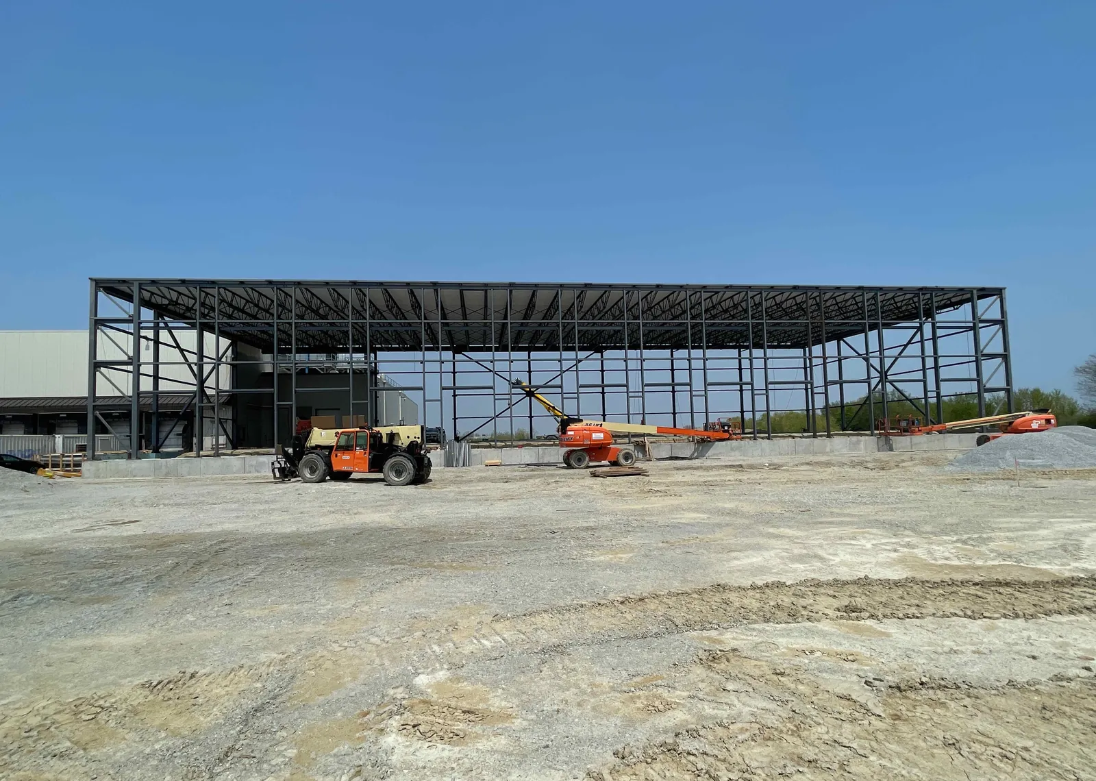 DOT Foods: the completed frame seen from across the site
